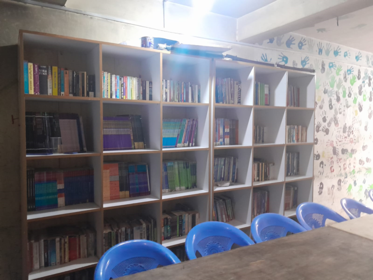 Rotaract Magharibi Refurbishing of the Library at VICCO Mukuru Sinai Slums